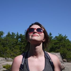 Meet your Posher, Cayce